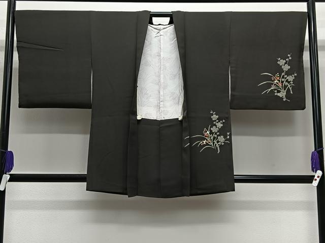 平和屋着物&infin;羽織　刺繍　草花文　黒地　金彩　正絹　逸品　CABE5098ua｜平和屋