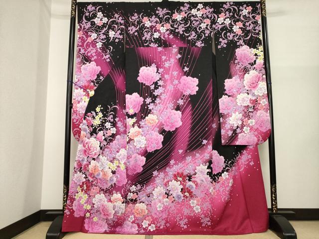 長閑やかさ屋御召しもの●晴れ晴れしい振袖 刺しゅう 花唐草文 暈し染め 銀通し地 正絹 珠玉 AABI6894ck