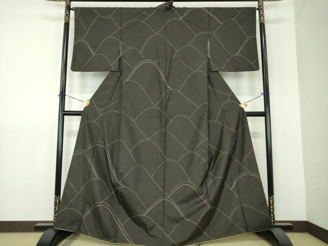 平和屋着物●本場大島紬　訪問着　刺し子　総刺繍　重ね山文　正絹　逸品　DABH9186ps｜平和屋