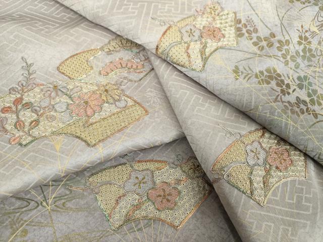平和屋着物●中国三大刺繍 スワトウ刺繍 汕頭刺繍 訪問着 駒刺繍 地紙花文 流水花シルエット 暈し染め 金彩 正絹 逸品 DABF7903ps|平和屋