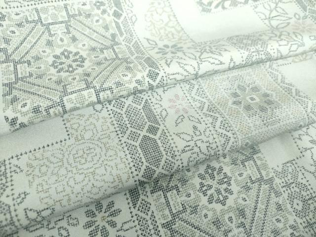 平和屋着物●本場染大島紬　色紙重ね花文　正絹　逸品　DABF7910ps｜平和屋 24,375円
