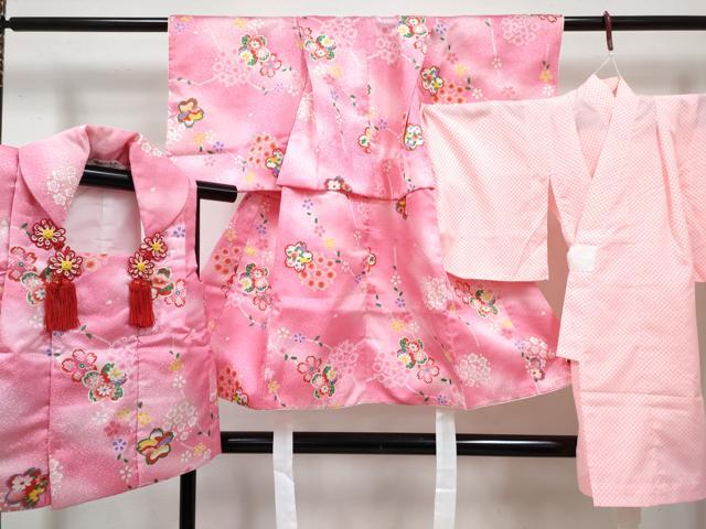 平和屋着物[]七五三　女の子　３歳　祝着　三つ身　長襦袢(単衣)・被布セット　舞花文　暈し染め　金彩　DABG3215ma｜平和屋