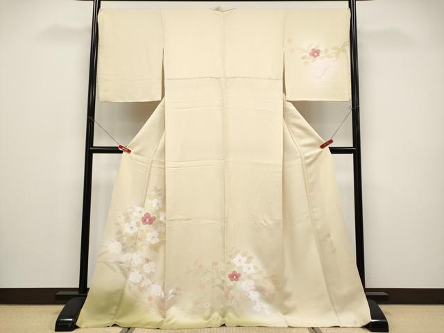 長閑やかさ屋御召しもの●飛び切り 短い訪問着 絵描き物 墨付き 刺しゅう 枝花文 暈し染め 現ナマ彩 蜂みつ色地 珠玉 CYAA4497s6