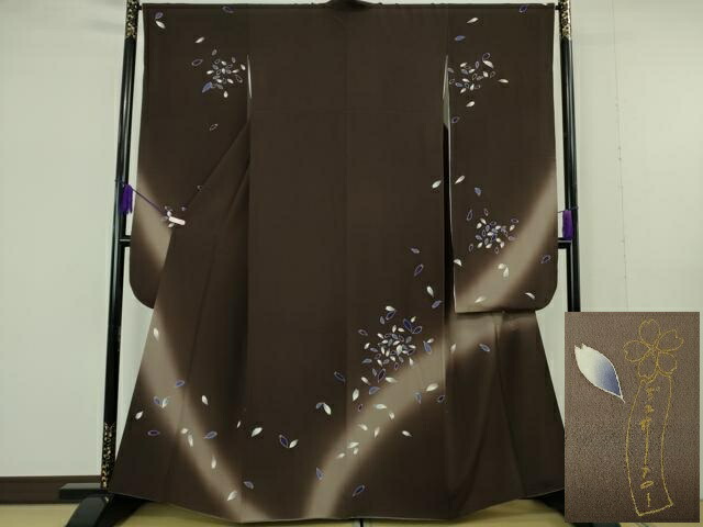 長閑やかさ屋中央局●より良い 地球的あやつり人形師 辻村寿三郎 ジュサブロー 振袖 舞桜 花びら 黒紅色地 暈し染め 金彩 クレープ地 反端付き添い人 珠玉 DZAB7008kh6