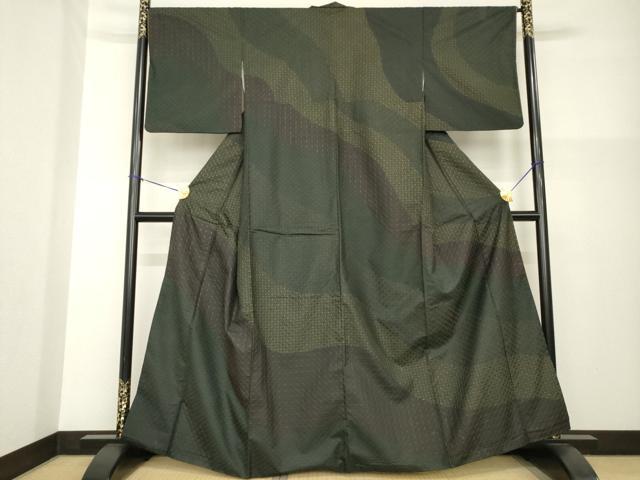 長閑やかさ屋御召しもの●短い訪問着 発祥地大島紬地 総刺しゅう 刺し子 七宝文 正絹 珠玉 AABG4008ck
