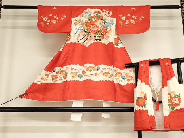 平和屋着物[]七五三　女の子　３歳　祝着　一つ身　袖無し羽織セット　花車文　金彩　正絹　逸品　AABE2234ja｜平和屋