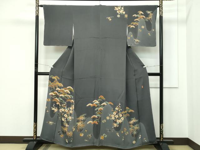 長閑やかさ屋御召しもの●飛び切り 十日町 加賀植物友禅の王者 田村哲彦 短い訪問着 宝尽くし松竹梅 鬼しぼクレープ 墨色地 珠玉 未当て嵌める CZAA5552s6