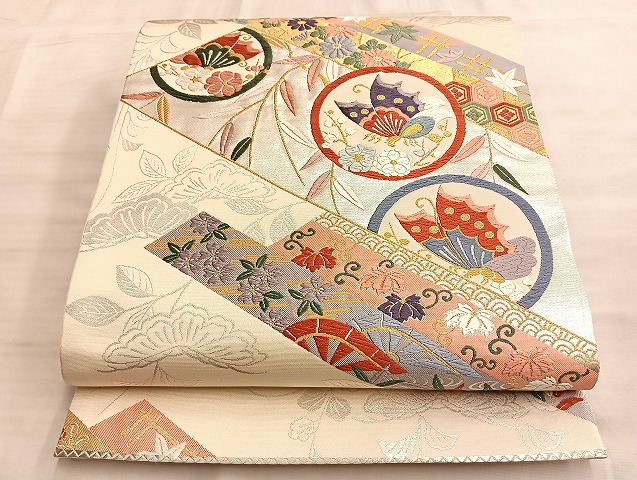 袋帯 花唐草模様 錦織 花唐草模様螺鈿錦本金本袋帯 川島織物製(D76260Lv) 特選きもの