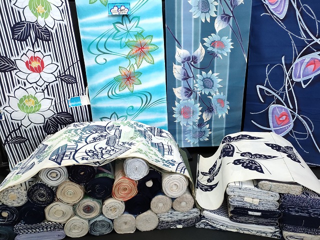 長閑やかさ屋中央局■浴衣布切れ まとめて 45点 蝶 見晴らし 松竹梅 花柄 竜田川文様 など 総べて未当て嵌める ppp3727