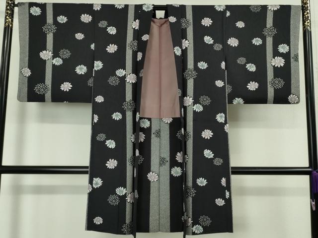 平和屋着物&infin;極上　長羽織　菊　鹿の子間道　黒地　逸品　DZAB5901kh6｜平和屋 33,800円