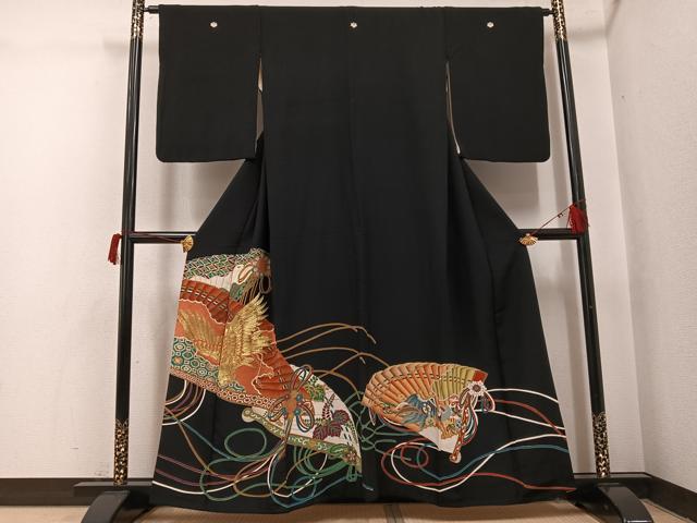 平和屋着物●アンティーク 大正ロマン 黒留袖 駒刺繍 檜扇飛鶴花宝尽くし 金彩 正絹 逸品 AABH8398ph