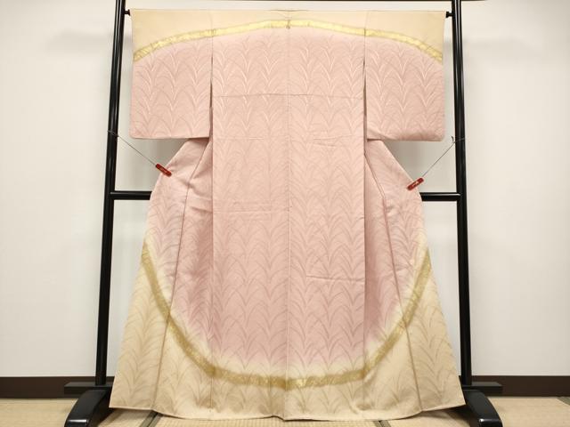 長閑やかさ屋御召しもの●飛び切り 皇室献上絵描き 北出与三郎 無地絵羽短い訪問着 大王松 暈し染め 金彩 虹色地 珠玉 CYAA4955s6
