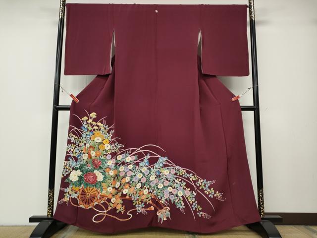 長閑やかさ屋御召しもの●晴れ晴れしい色留袖 刺しゅう 割れ易い文 金糸 鬼しぼクレープ 正絹 珠玉 CABB6068ut