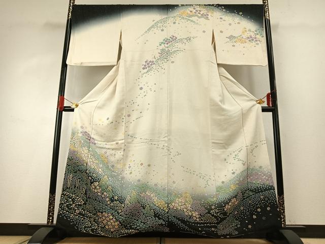 平和屋着物●訪問着　おぼろ染め　襲絞り　松竹梅　暈し染め　銀通し地　正絹　逸品　AABG4417fy｜平和屋