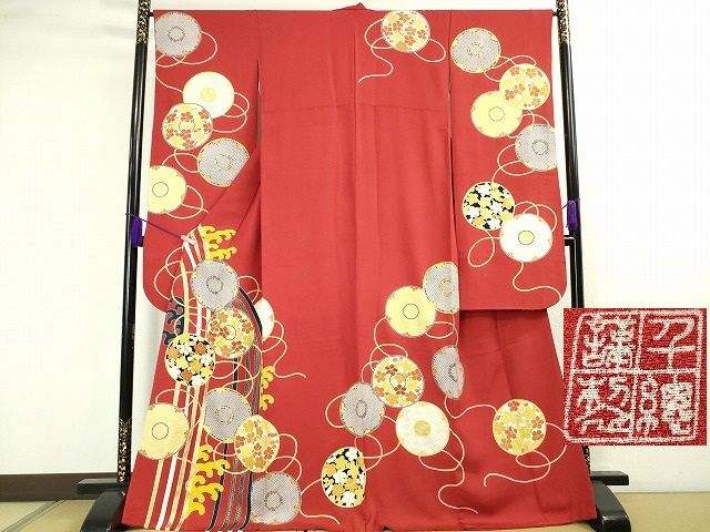 長閑やかさ屋中央局●御前上等 打ち立てる460年・千總 振袖 駒刺しゅう 鏡裏花文 金彩 珠玉 DZAA1941kh4