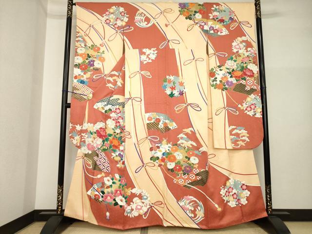 平和屋着物●豪華振袖　駒刺繍　吉祥花文　金彩　正絹　逸品　AABI4515ck｜平和屋