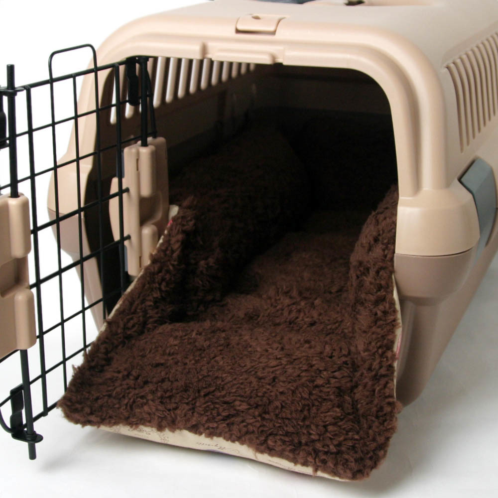 楽天市場 ペットが喜ぶ キャリー クッション ベッド マカロンベージュファー Sサイズ ヘレンズ ペットベッド 犬 猫 キャンピング ペット クレートマット クレートクッション クレートベッド Helen S ペットベッド