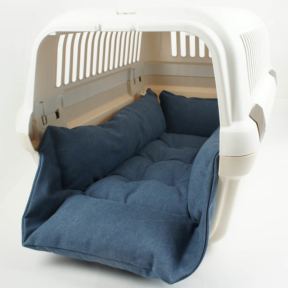 ペットが喜ぶ キャリー クッション ベッド 丈夫な ビンテージ11号 帆布生地 くすんだブルー Mサイズ ヘレンズ ペットベッド 犬 猫 キャンピング ペット クレートマット クレートクッション クレートベッド Christine Coppin Com