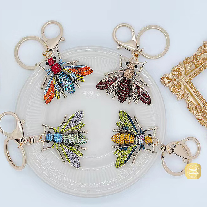 楽天市場】蜂モチーフ ハチ キーホルダー 昆虫 ビー チャーム キラキラ