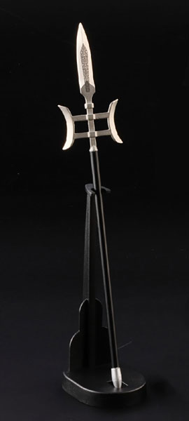 超クウガ展　スタンド付きさタイタンソードペーパーナイフ852 楽天市場】三国志 呂布 モデル 方天画戟 ペーパーナイフ