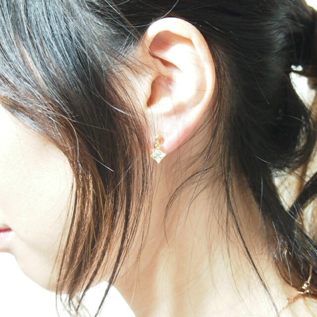 楽天市場】ピアス レディース 14KGF 大粒 スワロフスキー ラウンド 18k