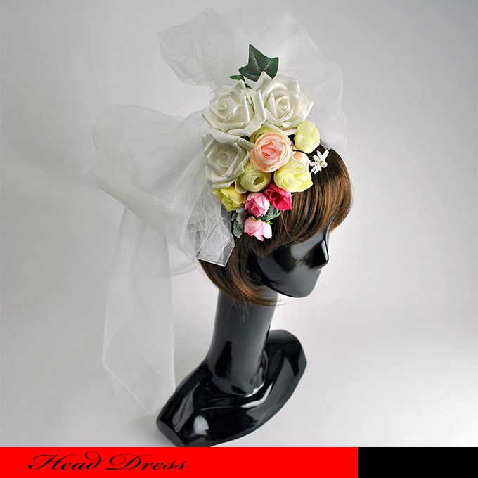 【楽天市場】キュートなホワイトローズとピンクローズノブーケ付きのヘッドドレスです。☆ウェディングハット/ローズ/ドレスハット/欧風/カクテル