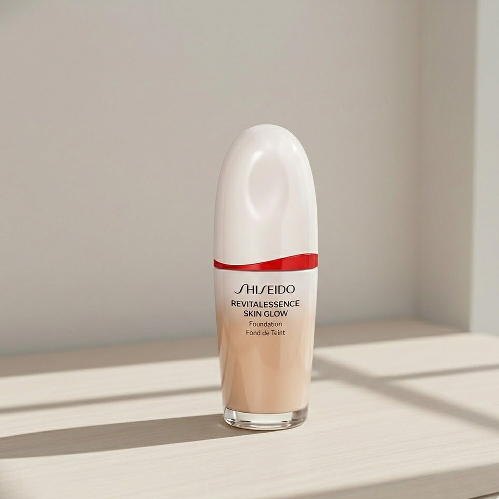 SHISEIDO(資生堂) 抽出エキス スキングロウ ファンデーション 30mL／SPF30・PA+++／リキッドファンデーション