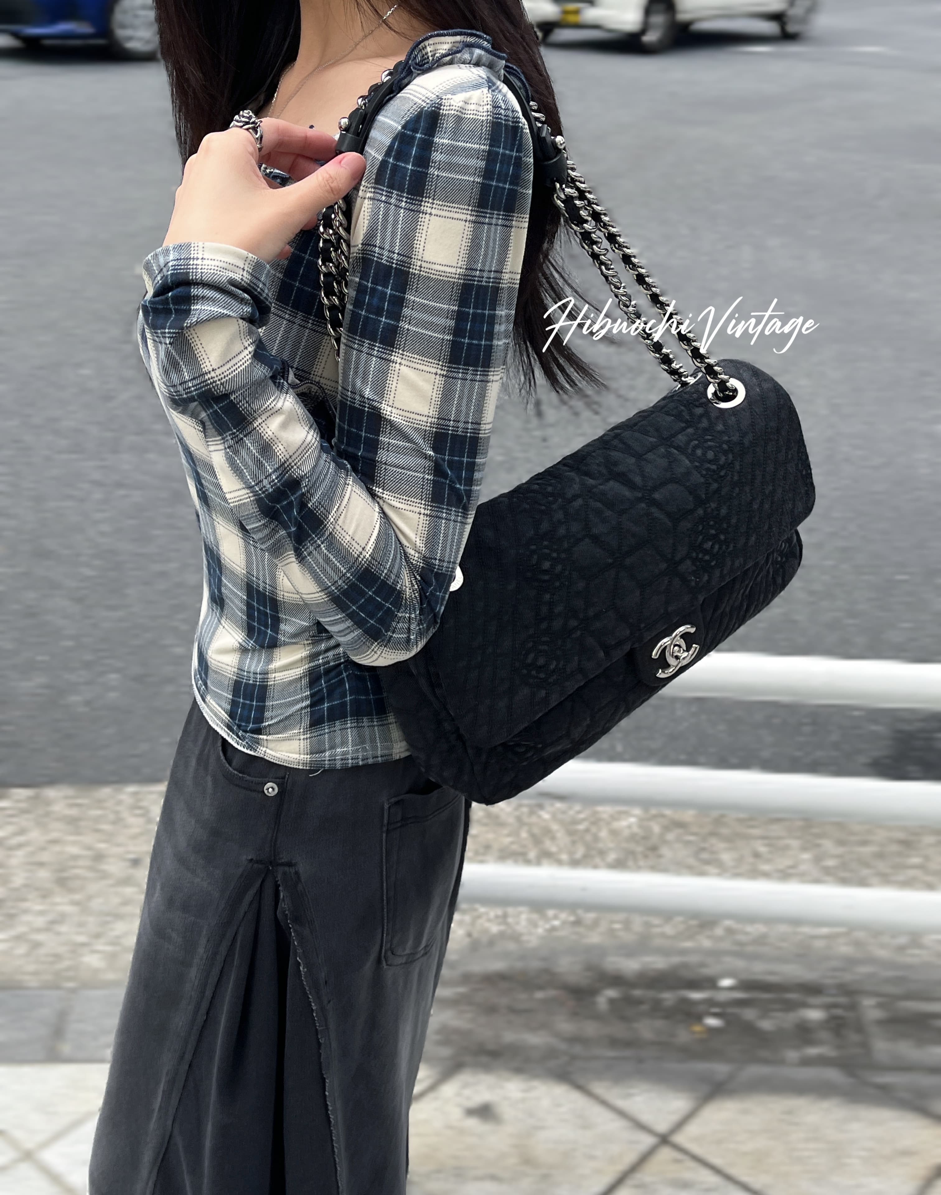 【中古】CHANEL シャネル ココマーク カメリア チェーンショルダーバッグ ブラック デニム 16番台 ヴィンテージ レディース【中古美品】HIBUOCHI VINTAGE hboc260313a14