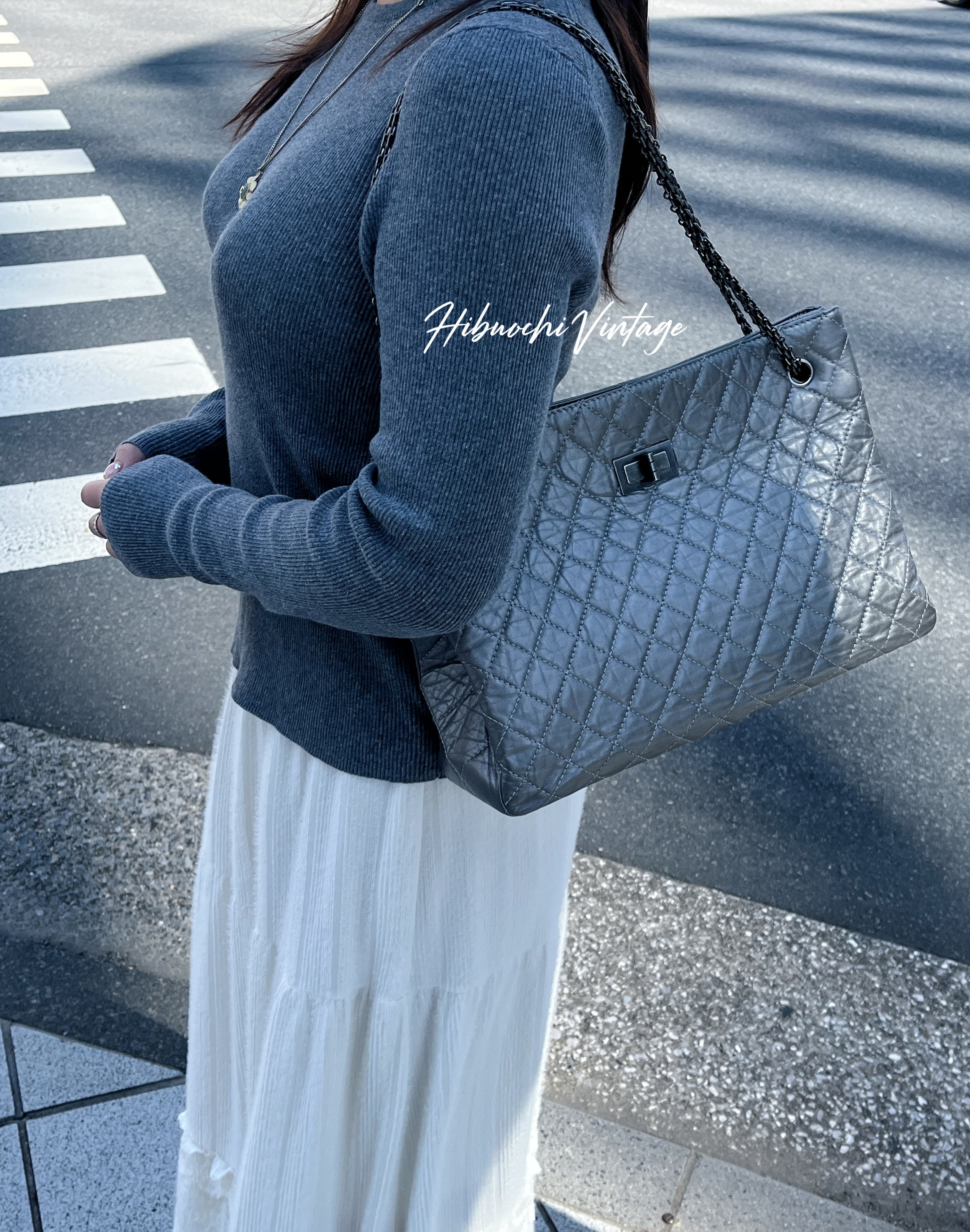 【中古】CHANEL シャネル ココマーク マトラッセ 2.55 チェーンショルダーバッグ シルバー レザー 14番台 ヴィンテージ レディース【中古美品】HIBUOCHI VINTAGE　HBOC260221A01