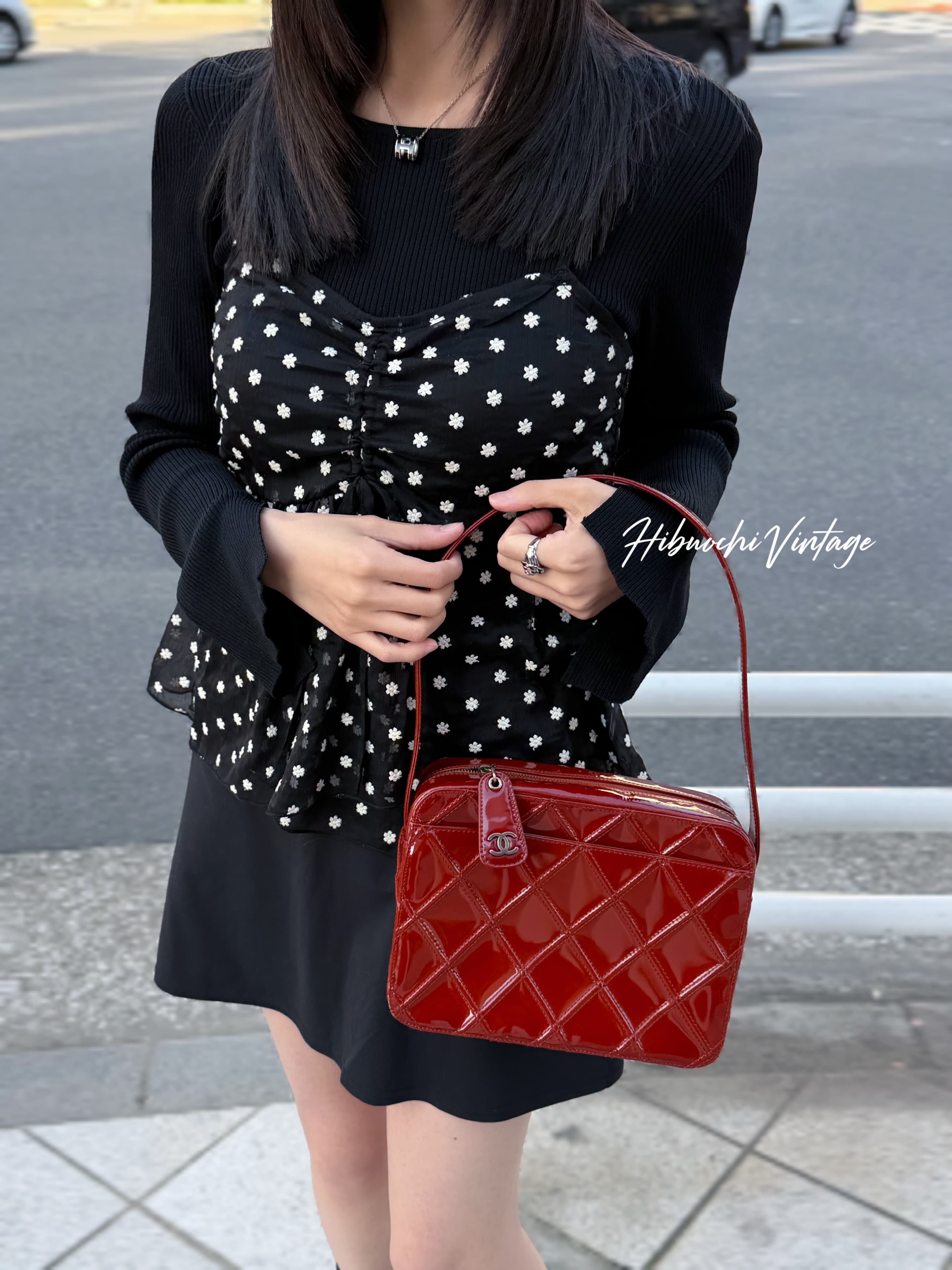 【中古】CHANEL シャネル ココマーク マトラッセ ショルダーバッグ レッド エナメル 6番台 ヴィンテージ レディース【中古美品】HIBUOCHI VINTAGE hboc260403a05