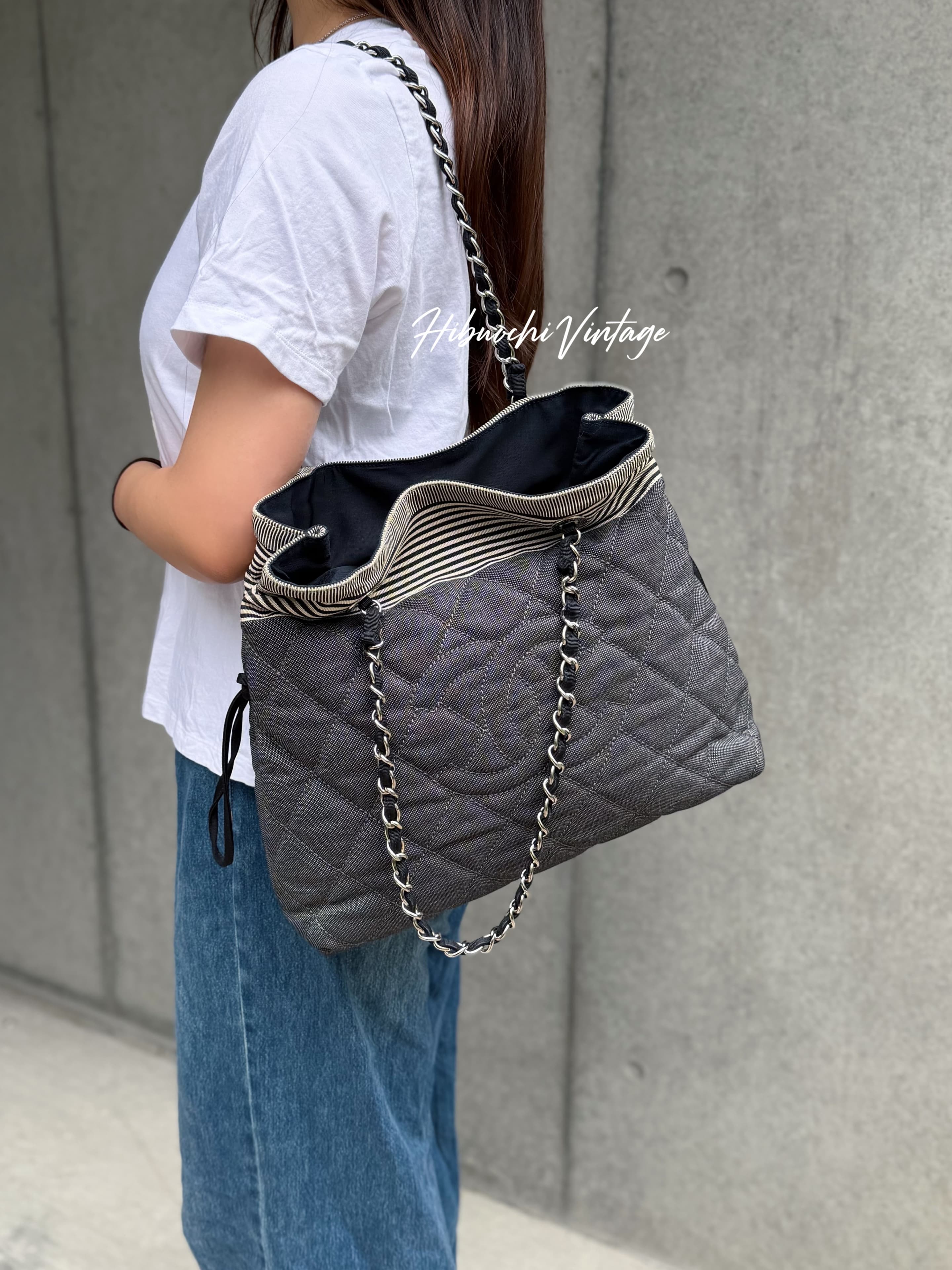 【中古】CHANEL シャネル ココマーク チェーン店ショルダーバッグ 黒いこと 象牙色 ジーンズ 13番台 ヴィンテージ レディース【中古美品】HIBUOCHI VINTAGE hboc260409a05