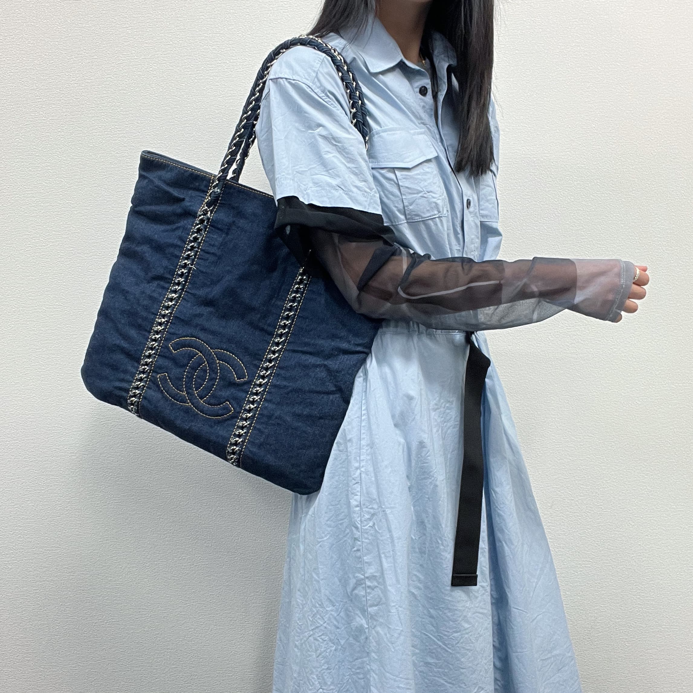 【中古】CHANEL シャネル ココマーク マトラッセ トートバッグ 肩かけ 青色 ジーンズ 10番台 ヴィンテージ レディース【中古美品】HIBUOCHI VINTAGE hboc260520a01