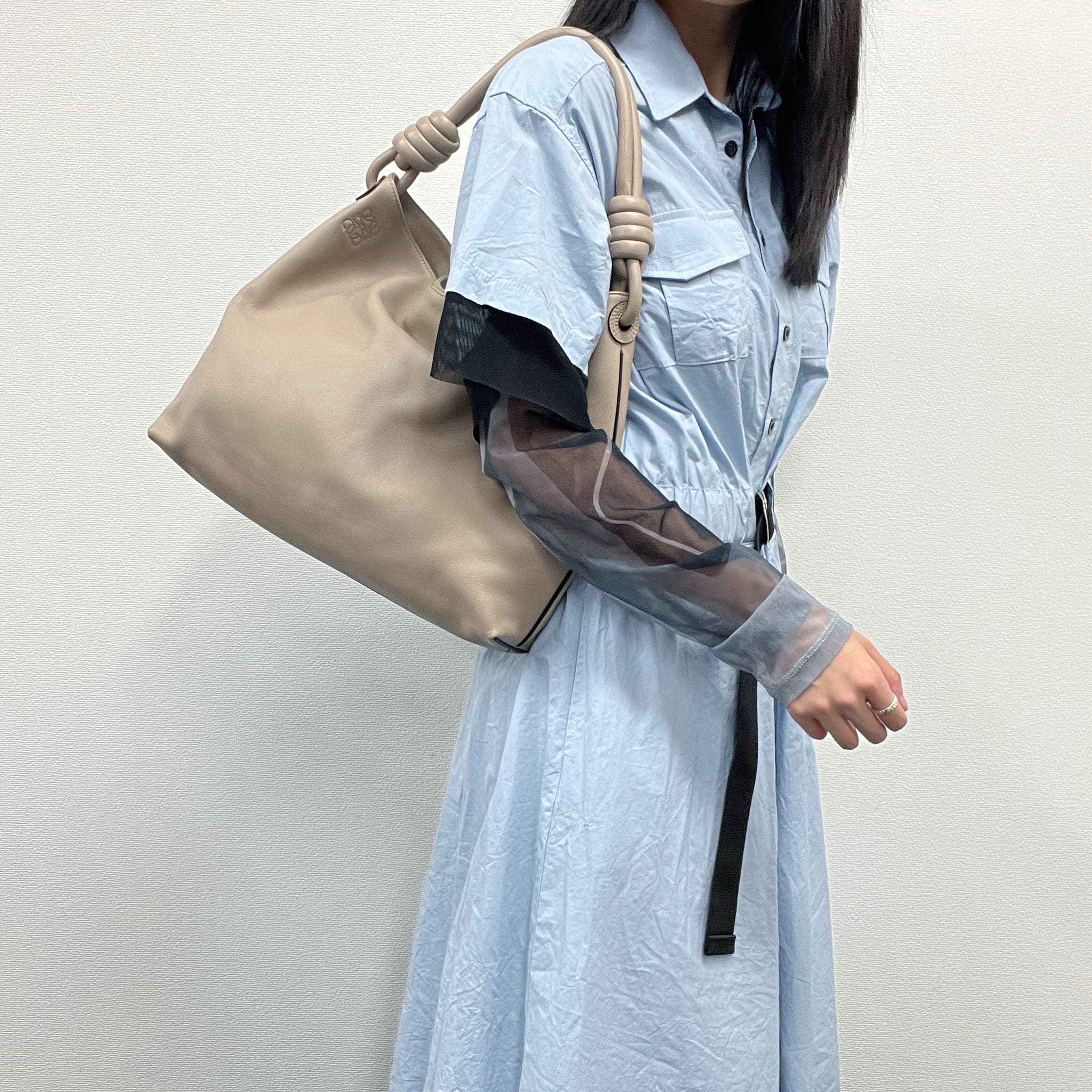 【中古】LOEWE ロエベ アナ瓦 フラメンコ ホーボーバッグ ショルダーバッグ ベージュ なめし革 ヴィンテージ レディース【中古美品】HIBUOCHI VINTAGE hboc260518a05