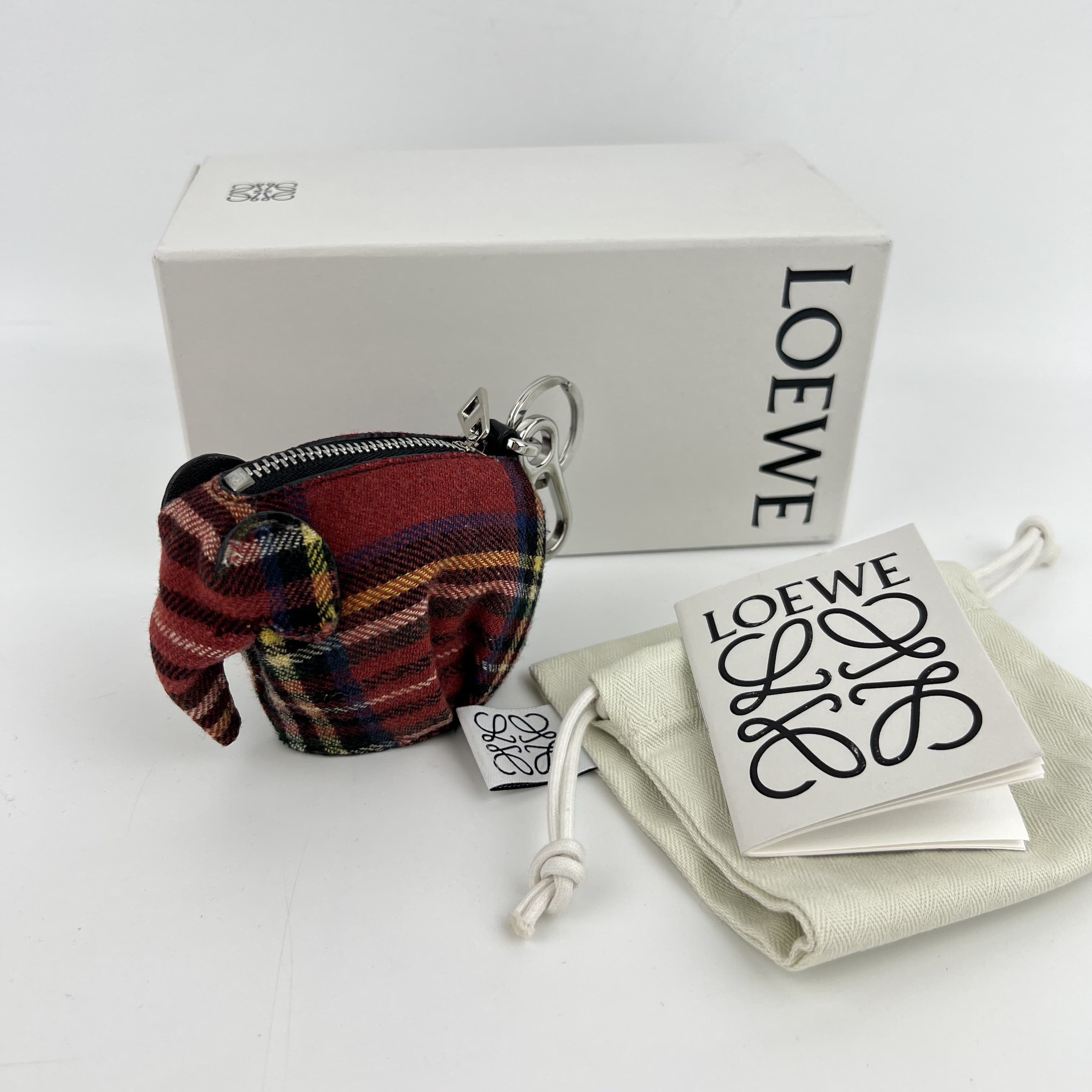 正規店買付【LOEWE】レザー 象 キーホルダー ペンダント 0453001-1.jpg