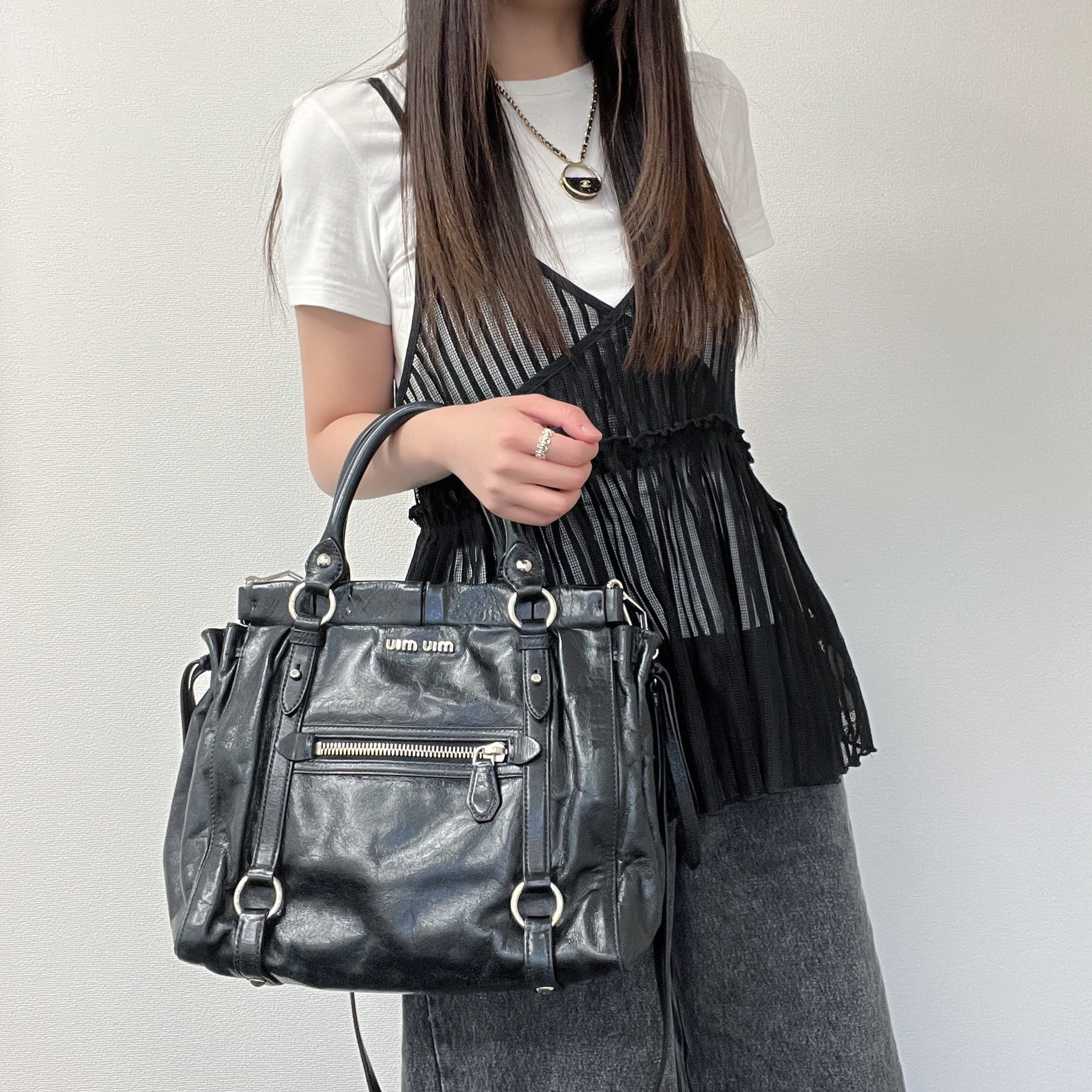 【超希少❗️】美品！miumiu vintage ハンドバッグ　グレー　白タグ Yahoo!オークション -「miumiu vintage」の落札相場・落札価格