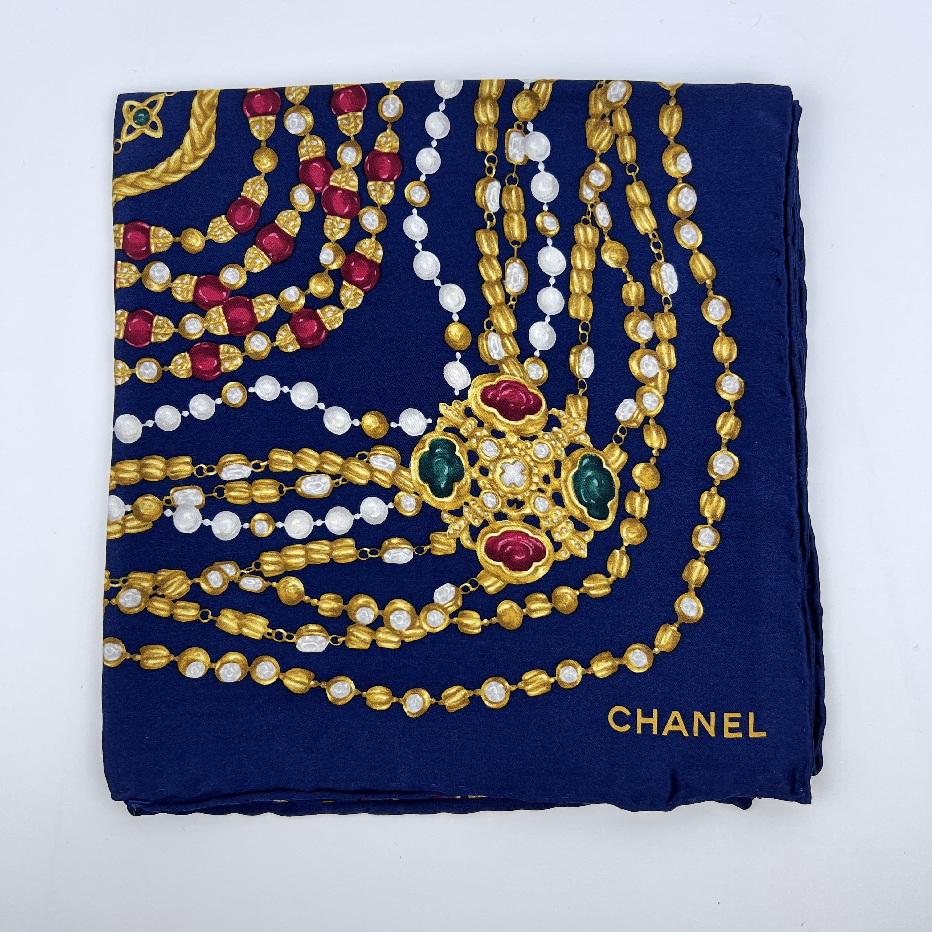 CHANEL　シャネル　ココマーク　チェーン　31 リュ カンボン　大判スカーフ CHANEL シャネル ココマーク チェーン 31 リュ カンボン 大判
