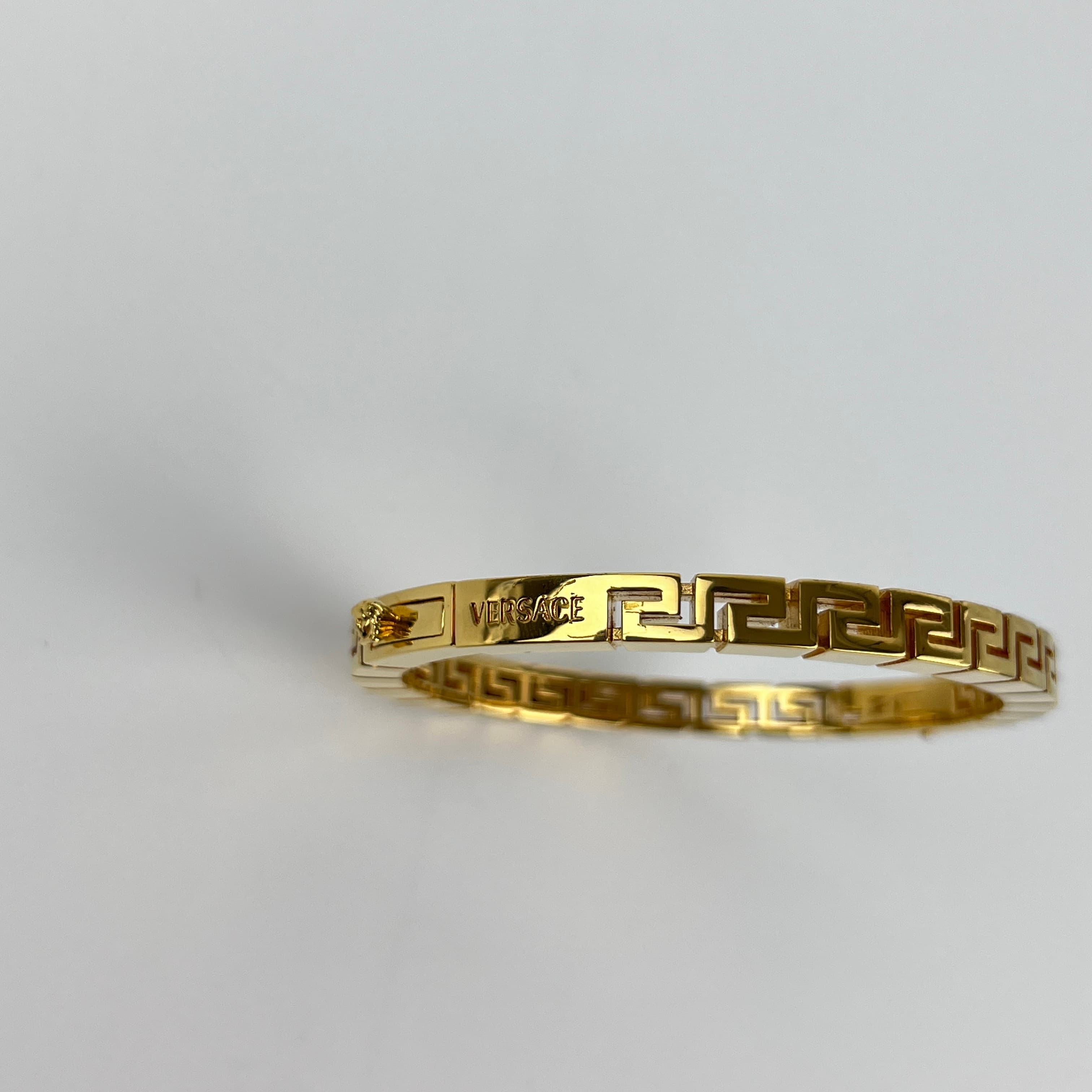 楽天市場】【ジュエリー】 GIANNI VERSACE ジャンニ ヴェルサーチ