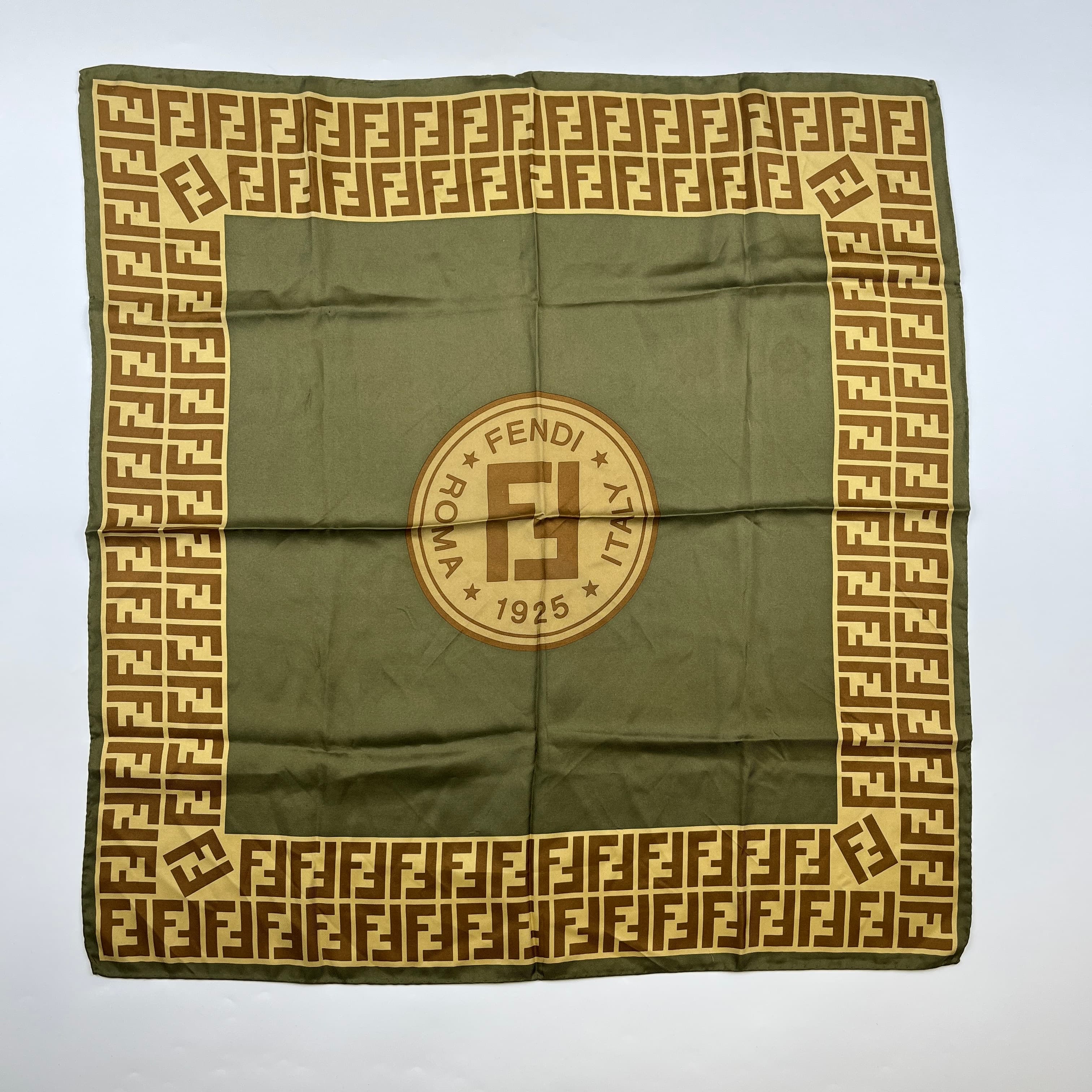 楽天市場】FENDI【フェンディ】スカーフ ズッカ柄 FFパターン 総柄