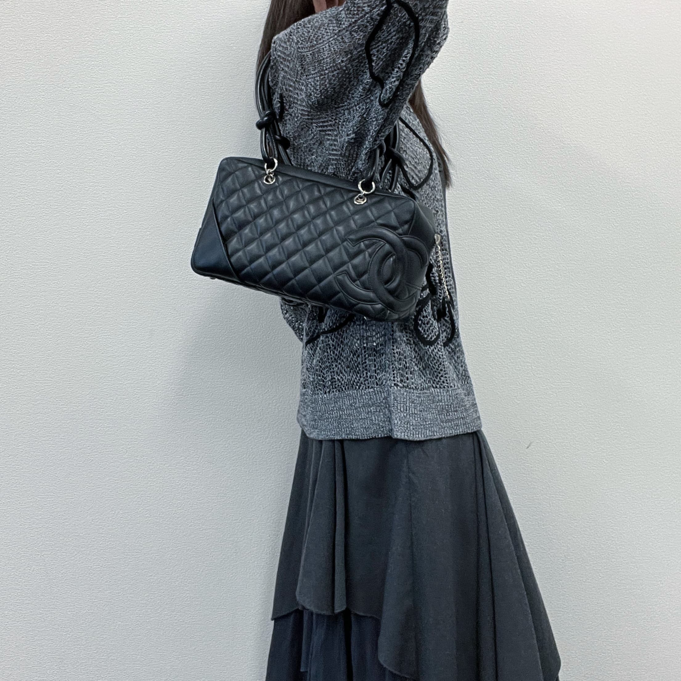 【中古】CHANEL シャネル ココマーク カンボンライン 突き抜く御徒面子 ショルダーバッグ 黒いこと なめし革 8番台 ヴィンテージ レディース【中古美品】HIBUOCHI VINTAGE バッグ・小物・ブランド雑貨-バッグ-ショルダーバッグ・メッセンジャーバッグ