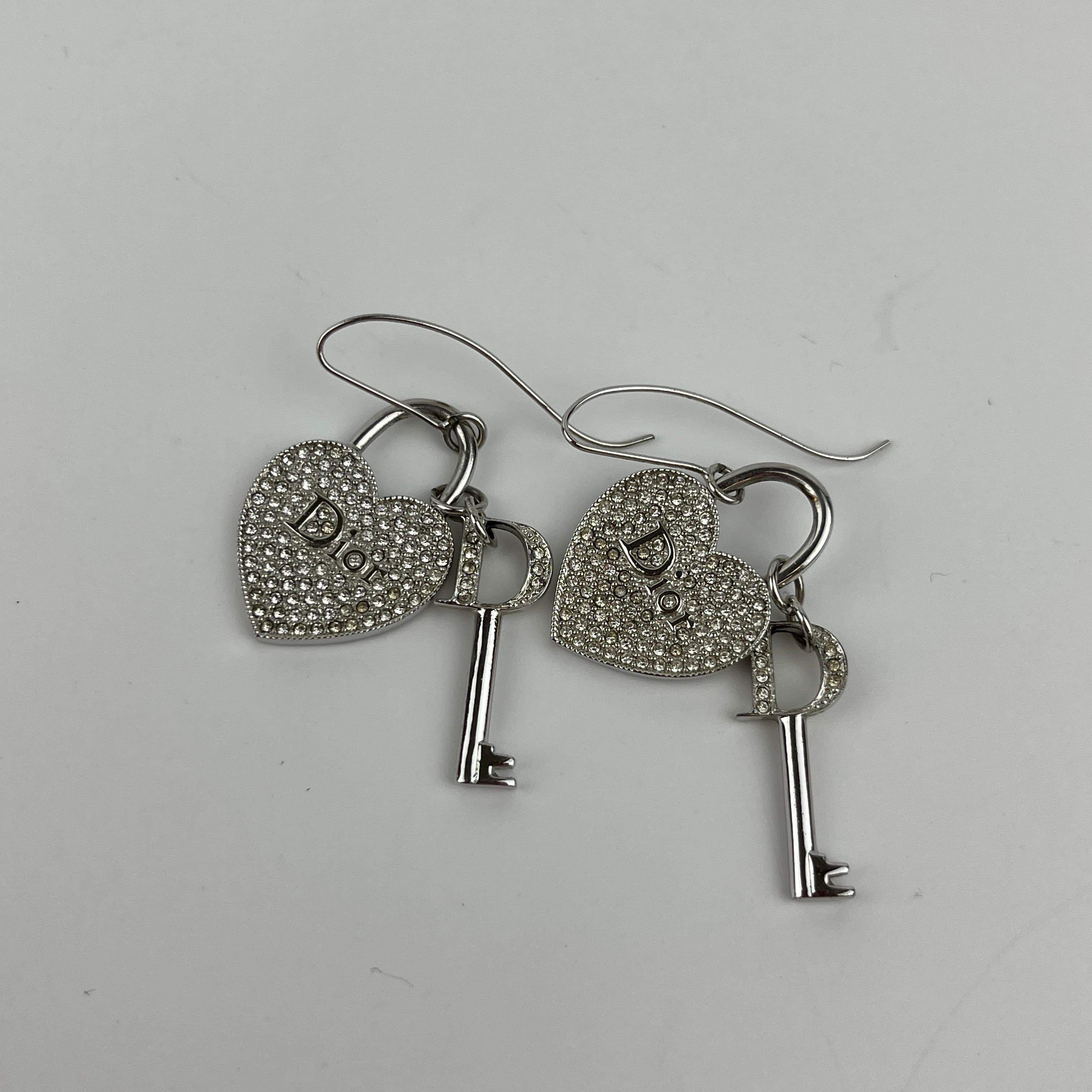 DIOR ヴィンテージ アンティーク ピアス 楽天市場】Christian Dior クリスチャンディオール ヴィンテージ