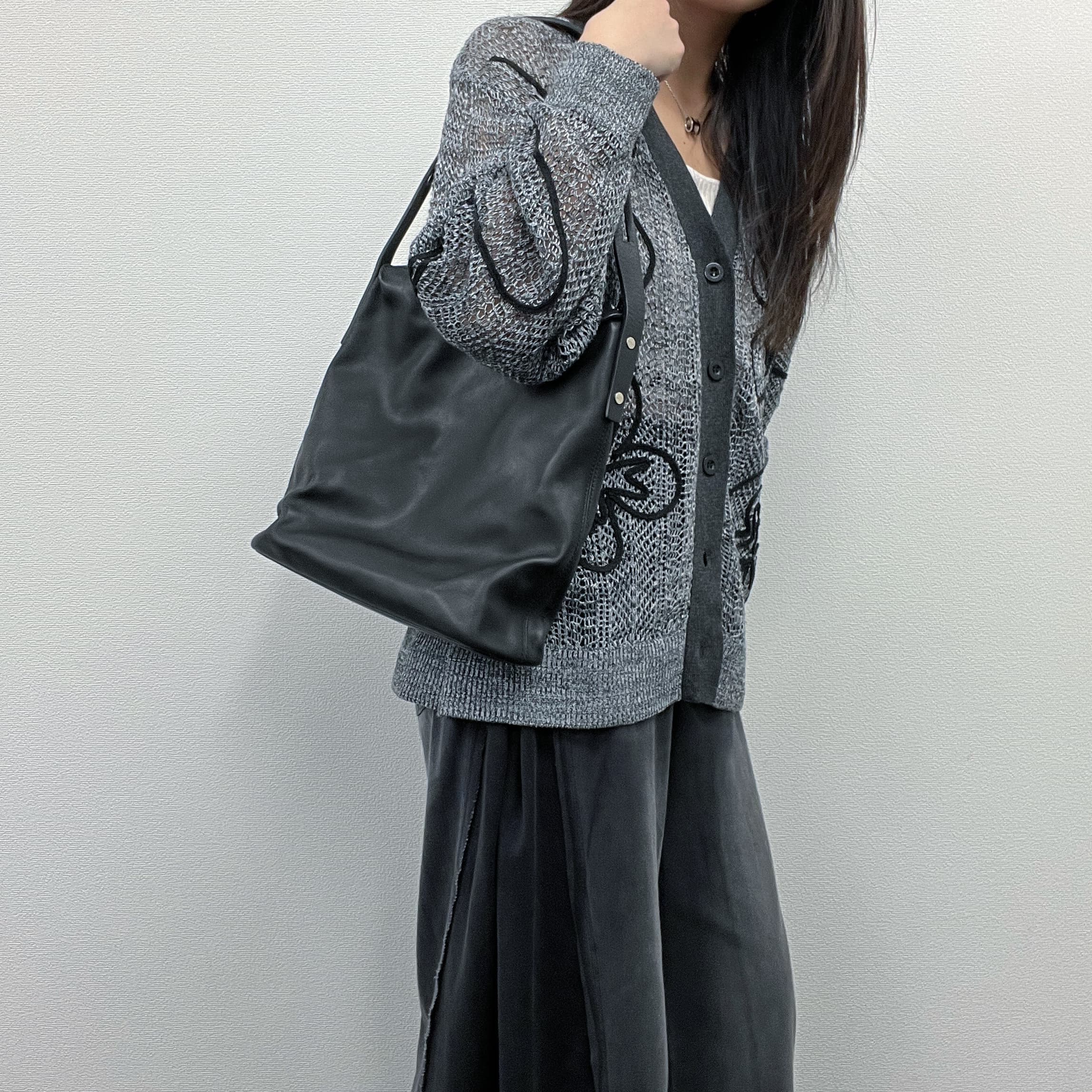 【中古】LOEWE ロエベ アナグラム ショルダーバッグ ブラック レザー ヴィンテージ レディース【中古美品】HIBUOCHI VINTAGE