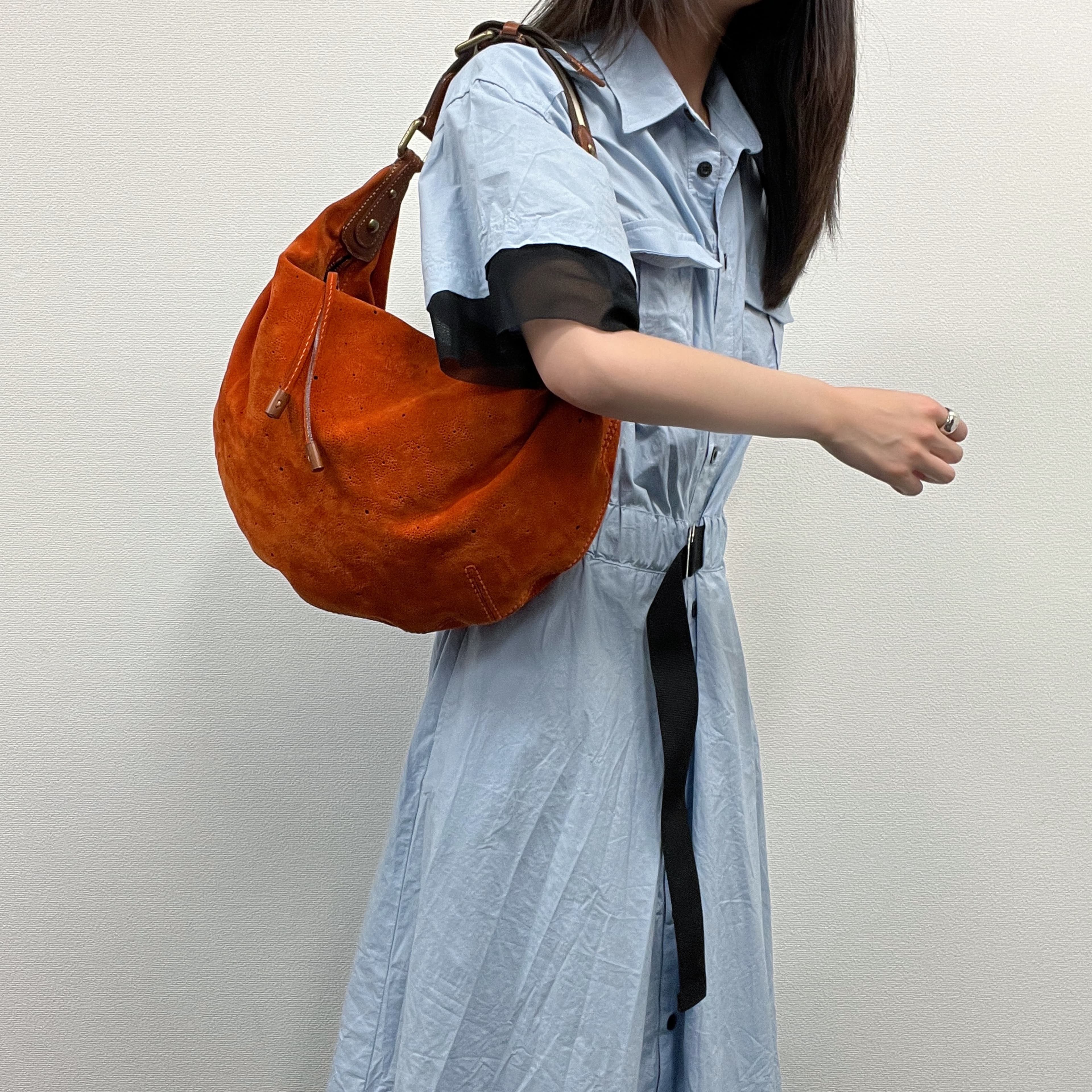 【中古】LOUIS VUITTON ルイヴィトン モノグラム オナタGM ショルダーバッグ ホーボーバッグ オレンジ色 スエードクロス M95119 ヴィンテージ レディース【中古美品】HIBUOCHI VINTAGE hboc260503a08