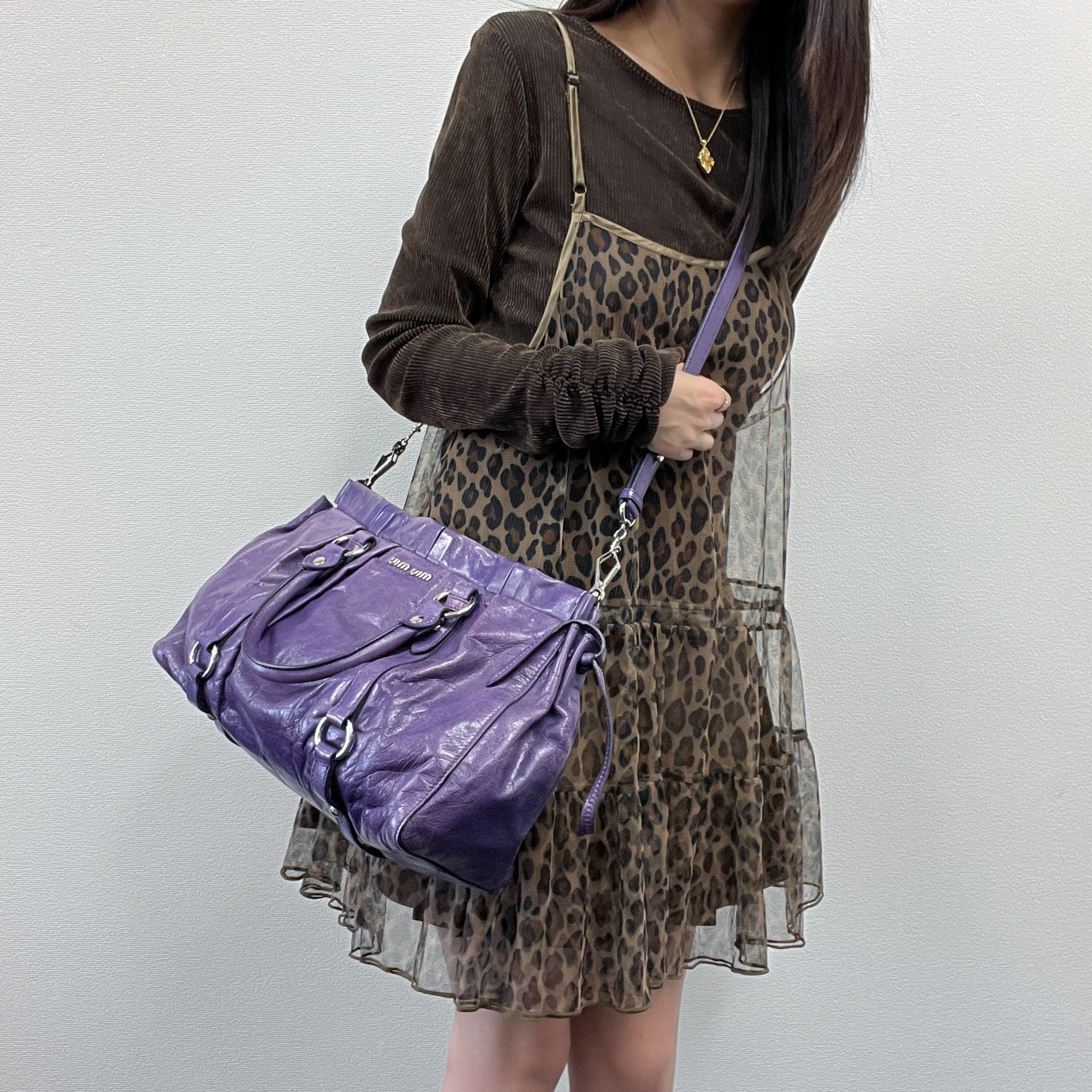【中古】MIU MIU ミュウミュウ ハンドバック ショルダーバッグ パープル なめし革 ヴィンテージ レディース【中古美品】HIBUOCHI VINTAGE hboc260504a10