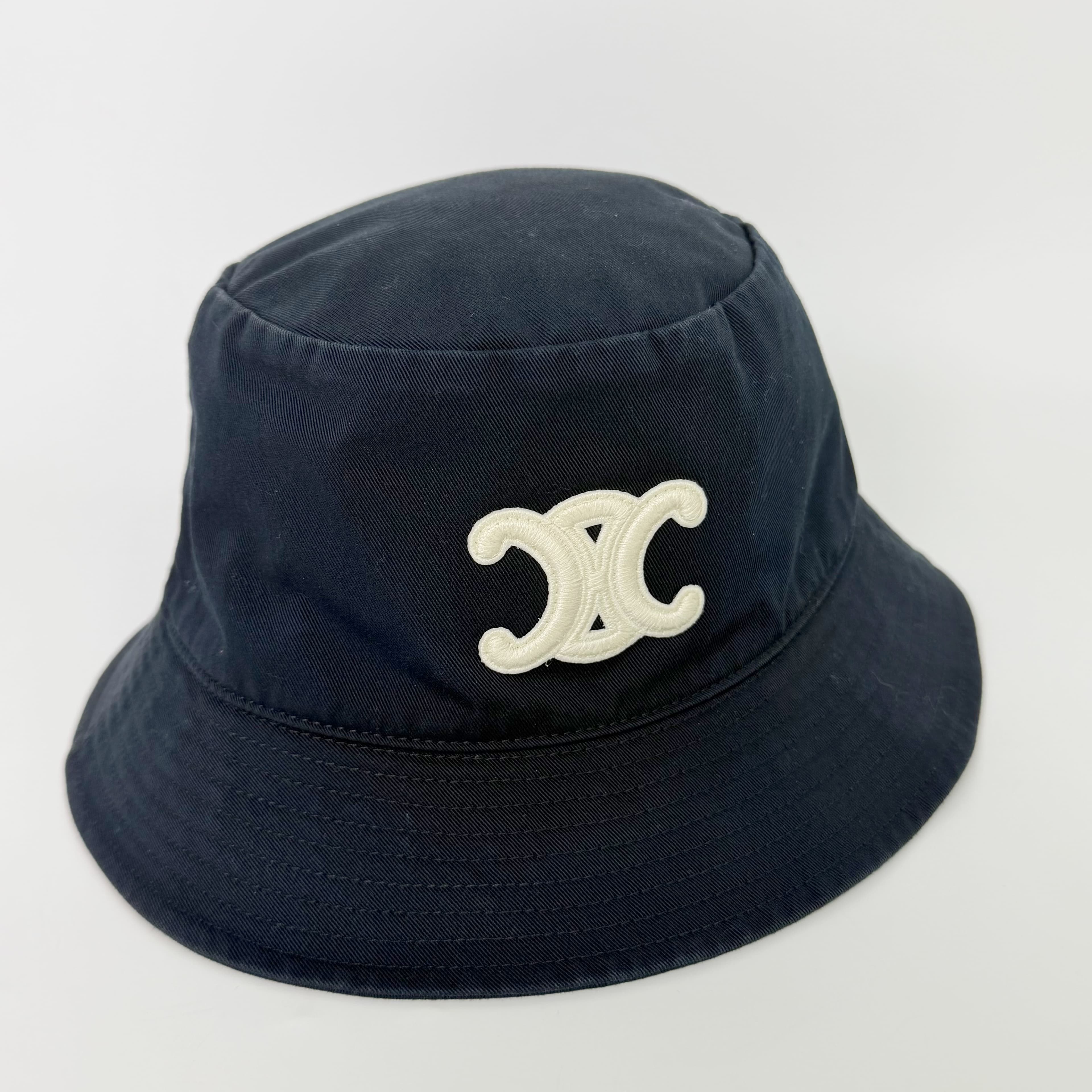 【中古】CELINE セリーヌ トリオンフ バケットハット 帽子 コットン ネイビー ヴィンテージ レディース HIBUOCHI VINTAGE hboc260703a18|HIBUOCHI VINTAGE 店