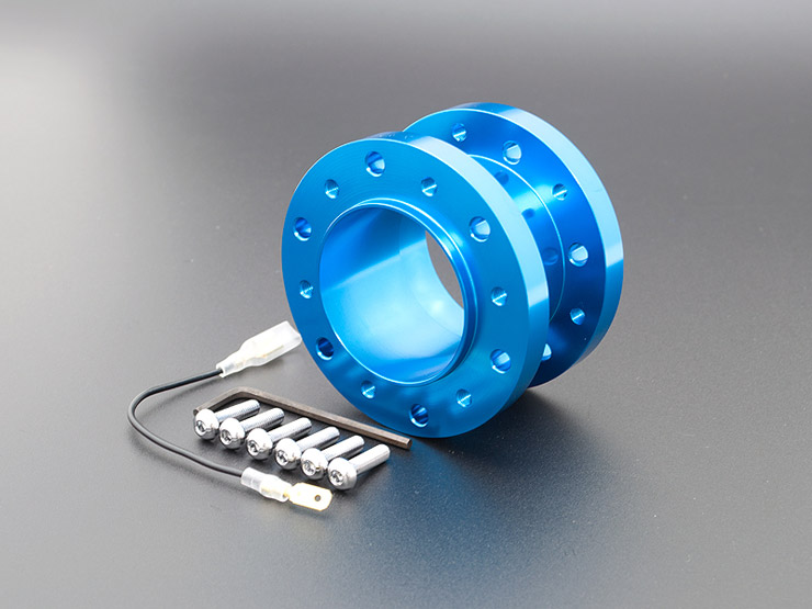 【特価販売中】アルミ ボススペーサー ブルーアルマイト 50mm MOMO/NARDI 両対応　ハンドルボス スペーサー