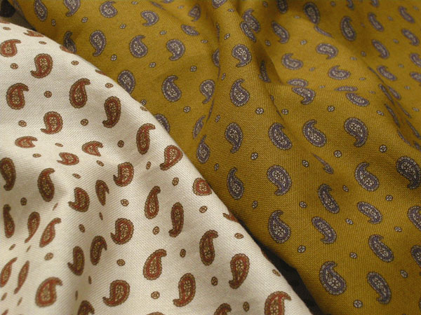 【楽天市場】(売切れ商品)日本製 コットン ななこ織り ペイズリープリント (ベージュ、マスタードブラウン) W[着分生地 110cm