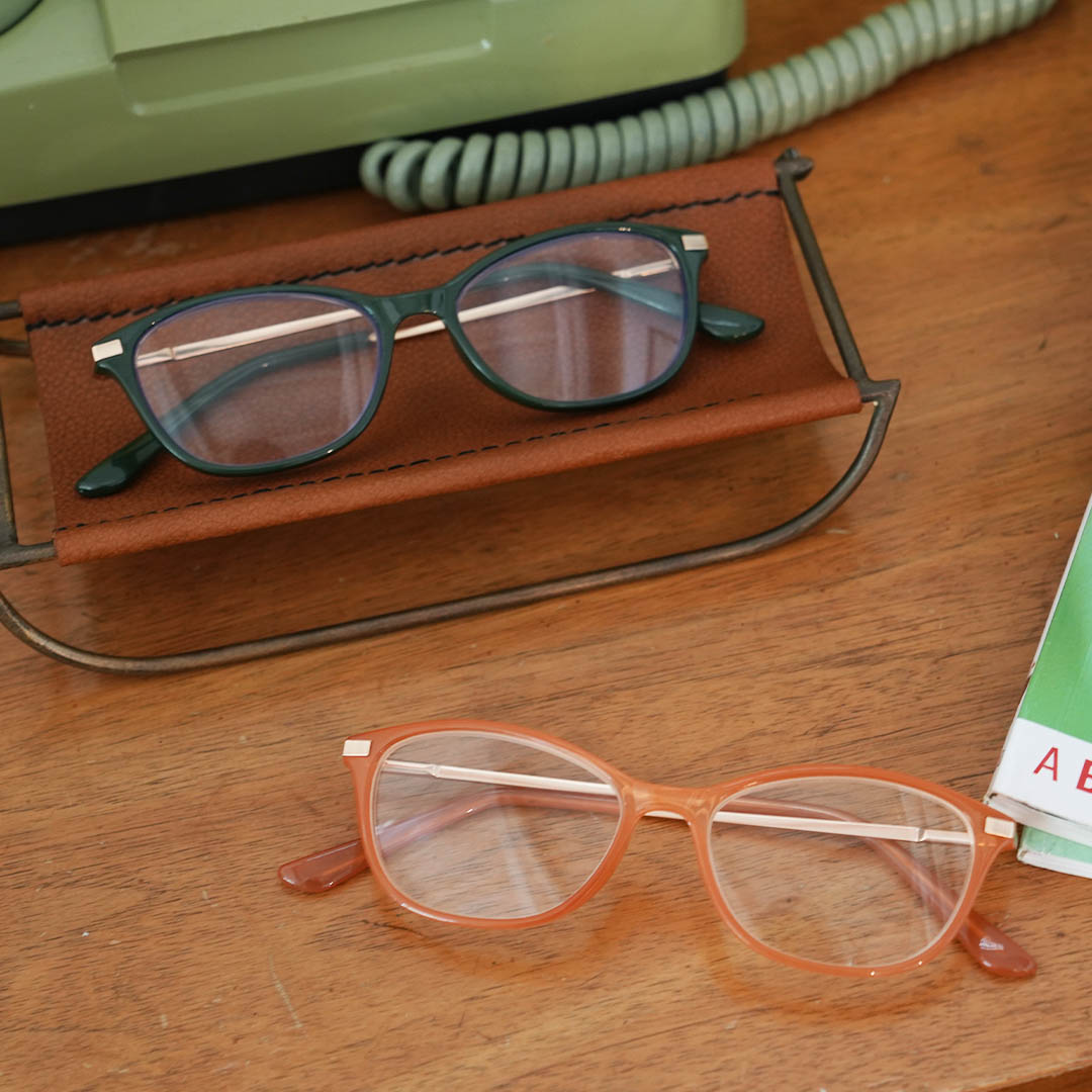 【楽天市場】【メール便送料無料】 リーディンググラス (モスグリーン) おしゃれ ファッション 老眼鏡 シニアグラス デザイン メガネ 眼鏡