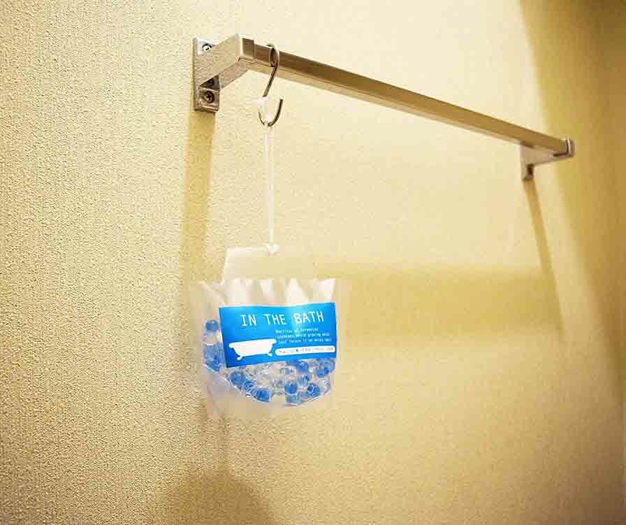 ちょこっと置いて吊るして防カビ浴室用2個組洗面所浴室シャワールームバスルームBB菌化学薬品不使用バイオパワー日本製