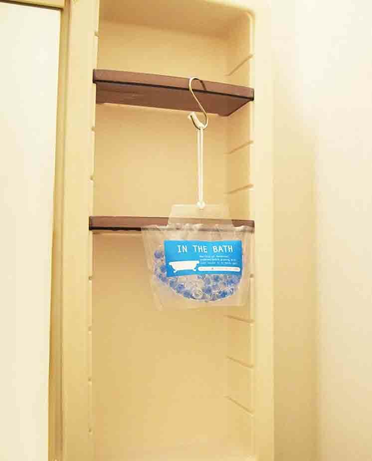 ちょこっと置いて吊るして防カビ浴室用2個組洗面所浴室シャワールームバスルームBB菌化学薬品不使用バイオパワー日本製
