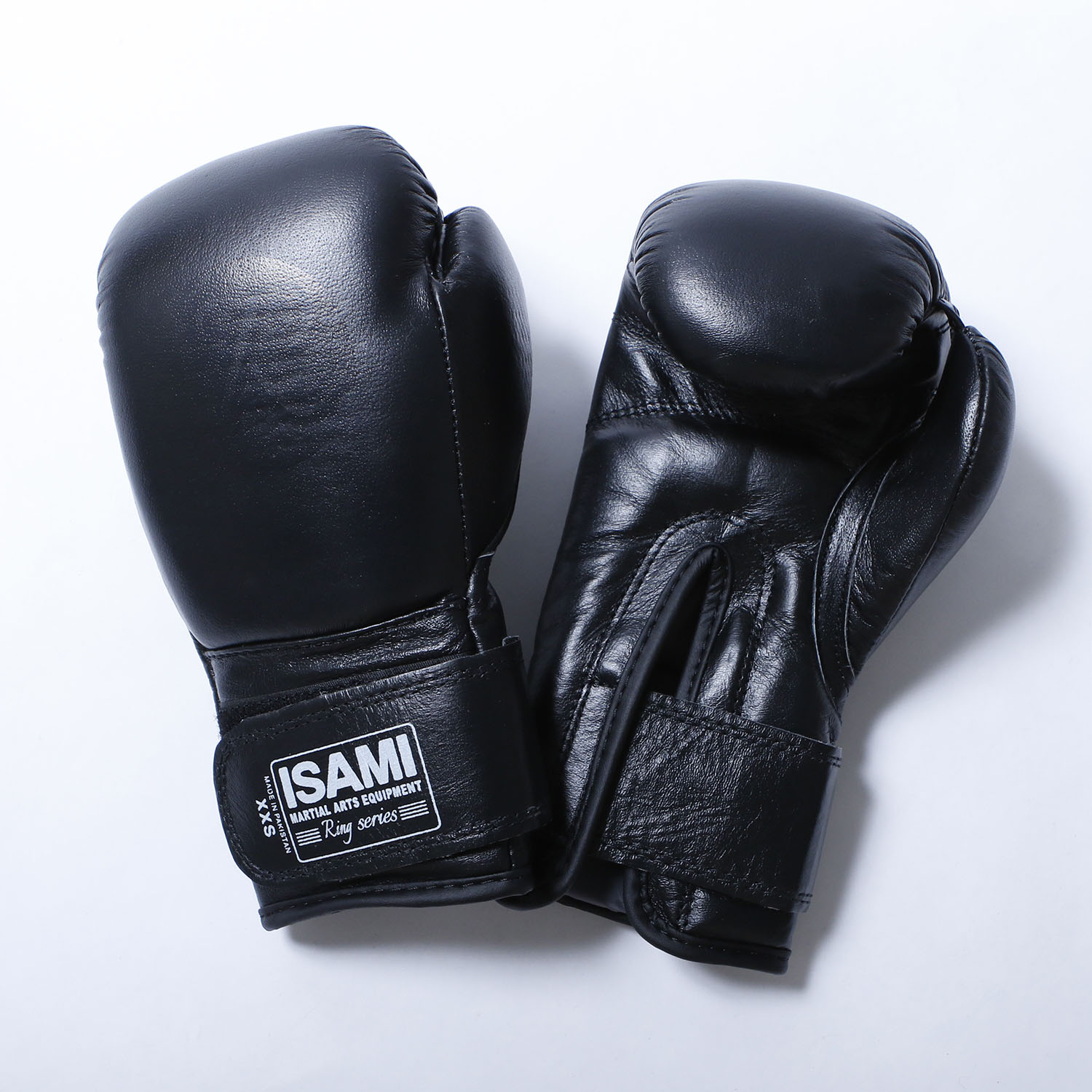 ISAMI ボクシンググローブ 黒 レザー 楽天市場】未10【ISAMI・イサミ】ボクシンググローブ スパー